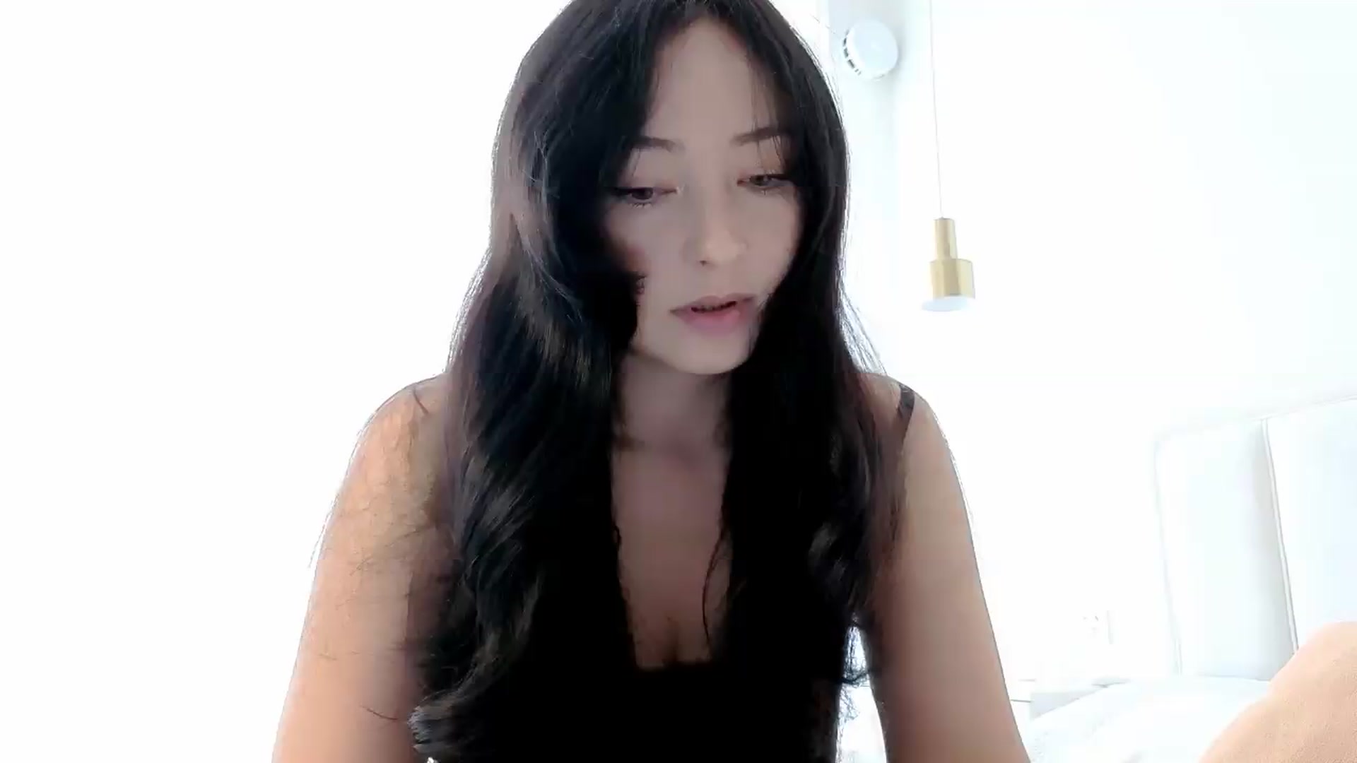 Gallery image thumbnail from DamnGooood's myfreecams stream on, 06/14/2026, 07:44 image 4 of 20