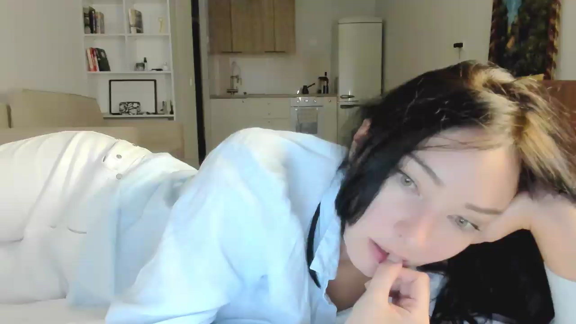 Gallery image thumbnail from DamnGooood's myfreecams stream on, 06/27/2026, 16:31 image 2 of 20