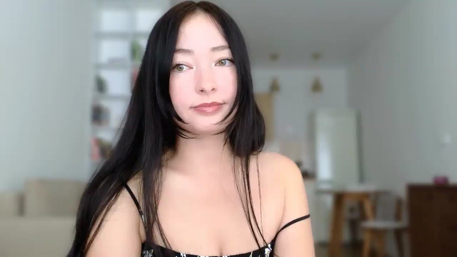 Gallery image thumbnail from DamnGooood's myfreecams stream on, 07/09/2026, 05:45 image 1 of 20