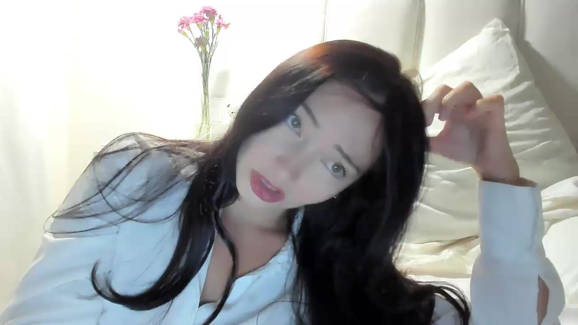 Gallery image thumbnail from DamnGooood's myfreecams stream on, 08/14/2026, 16:43 image 15 of 20