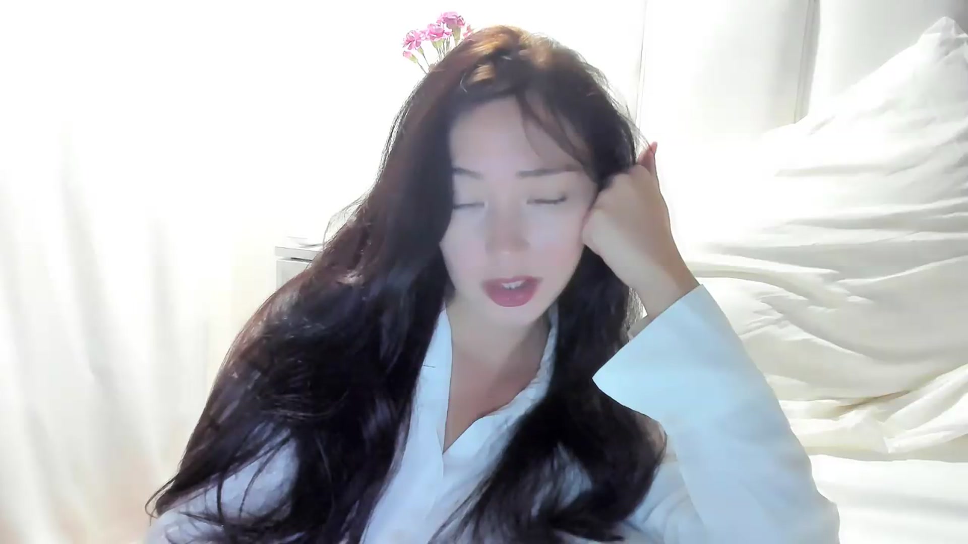 Gallery image thumbnail from DamnGooood's myfreecams stream on, 08/14/2026, 16:43 image 11 of 20