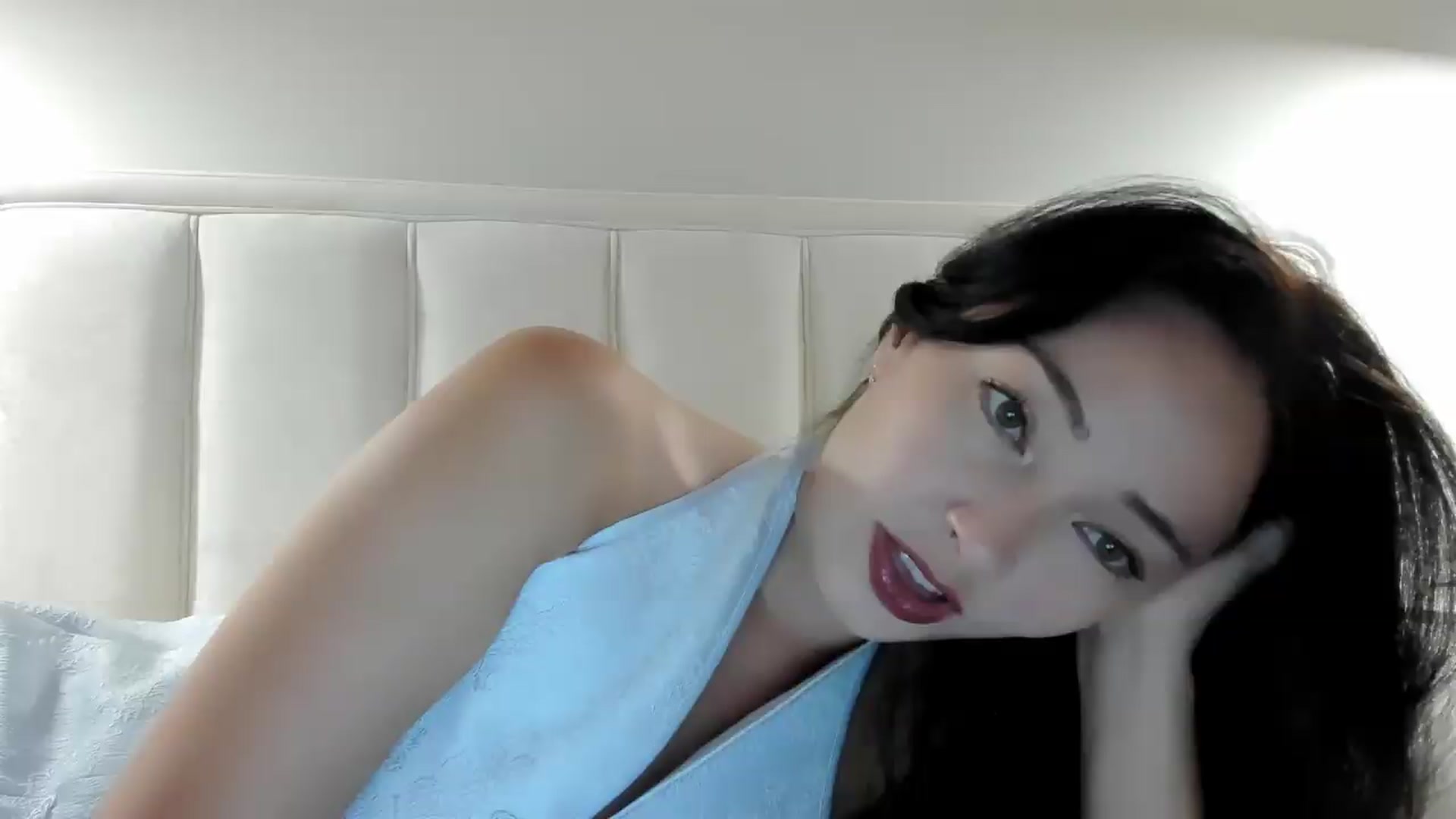 Gallery image thumbnail from DamnGooood's myfreecams stream on, 08/15/2026, 15:01 image 9 of 20