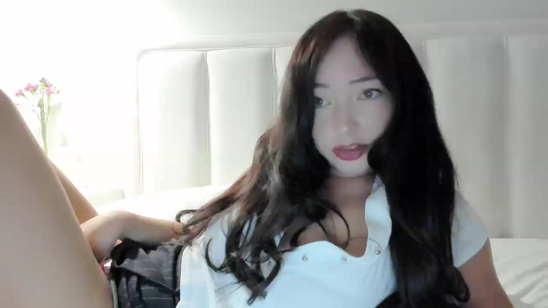 Gallery image thumbnail from DamnGooood's myfreecams stream on, 08/17/2026, 15:35 image 14 of 20