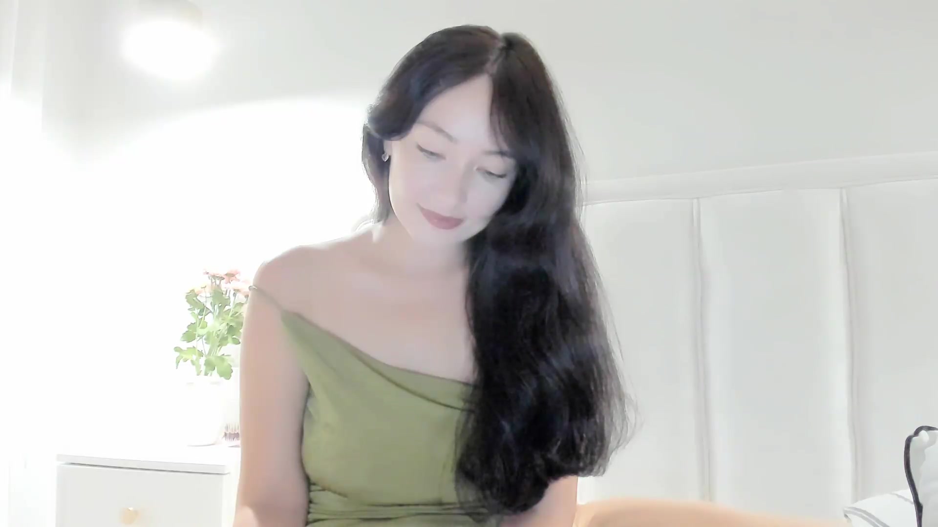 Gallery image thumbnail from DamnGooood's myfreecams stream on, 08/28/2026, 15:23 image 16 of 20