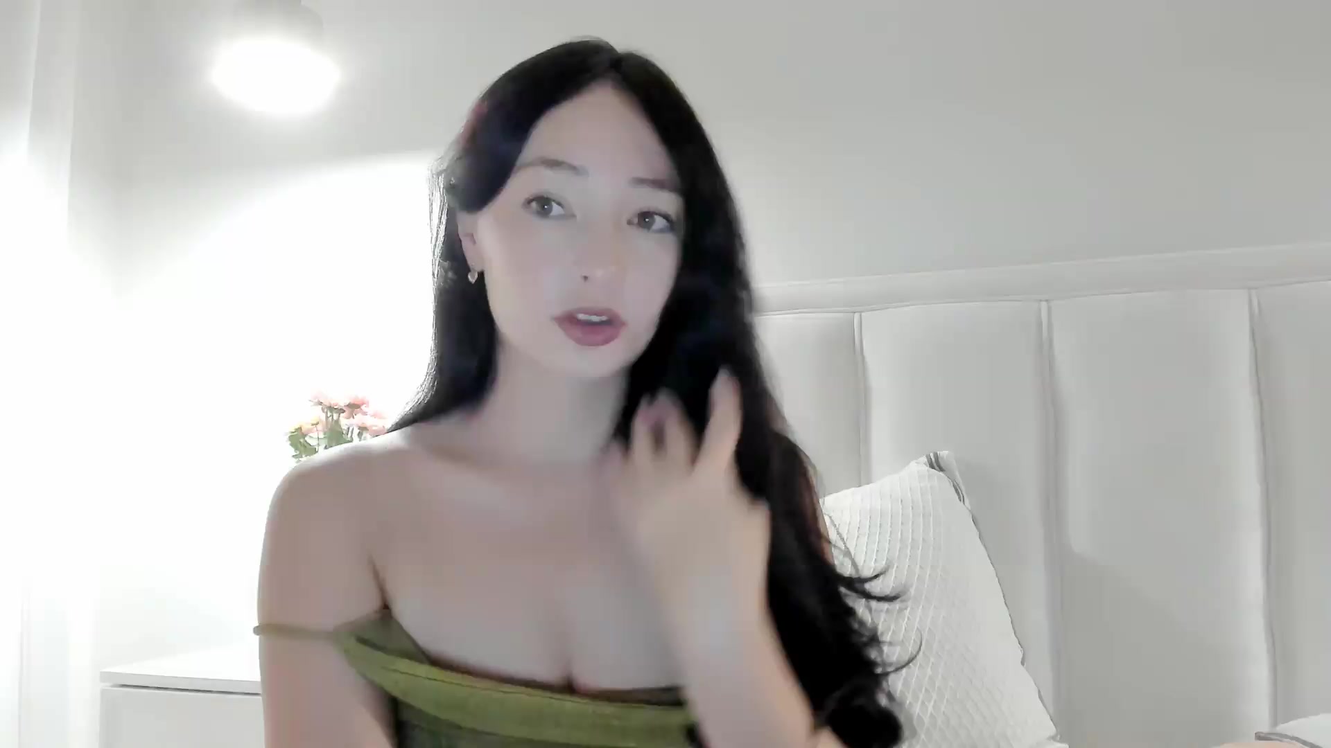 Gallery image thumbnail from DamnGooood's myfreecams stream on, 08/28/2026, 15:56 image 11 of 20
