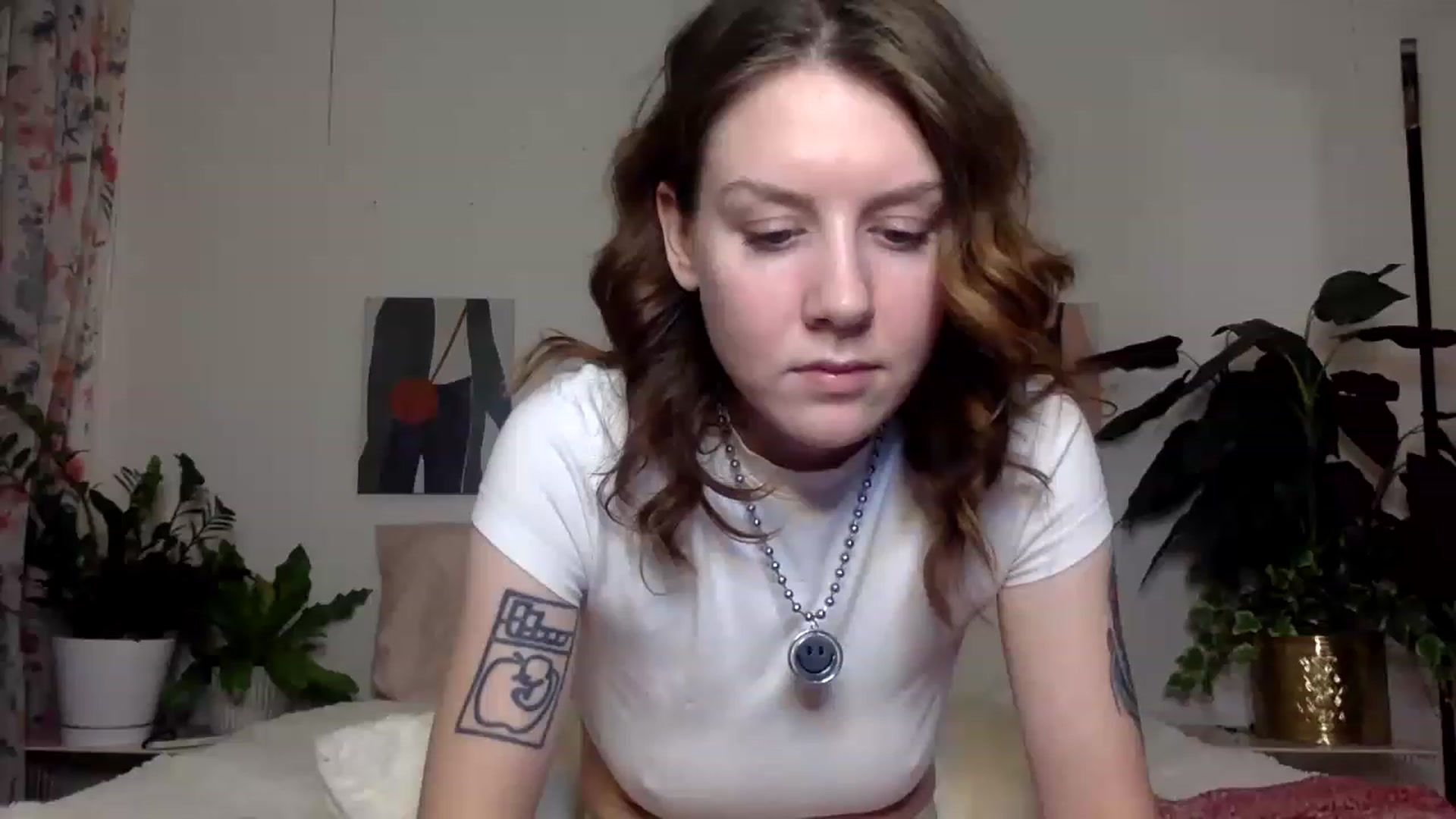 Gallery image thumbnail from Damnitsdesi's myfreecams stream on, 11/18/2022, 01:24 image 20 of 20