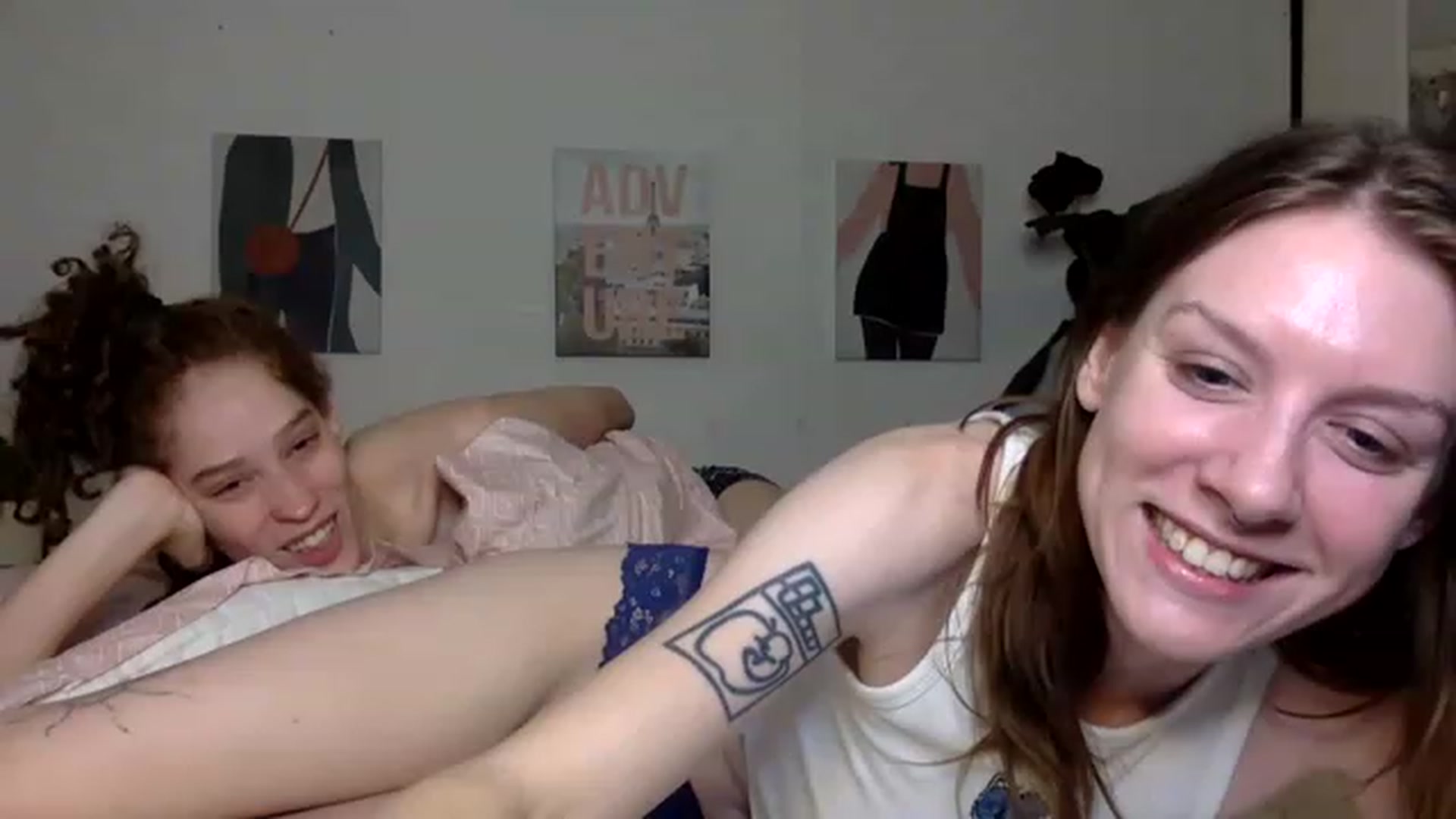Gallery image thumbnail from Damnitsdesi's myfreecams stream on, 01/16/2023, 09:28 image 20 of 20