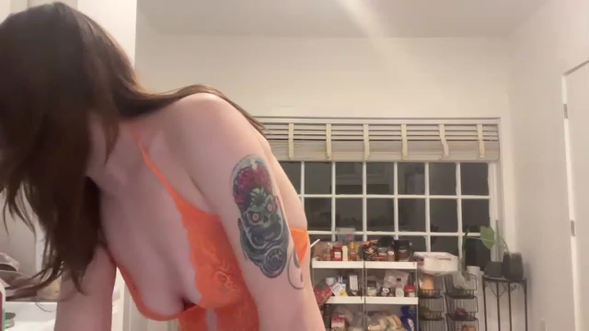 Gallery image thumbnail from Damnitsdesi's myfreecams stream on, 04/01/2023, 03:20 image 5 of 20