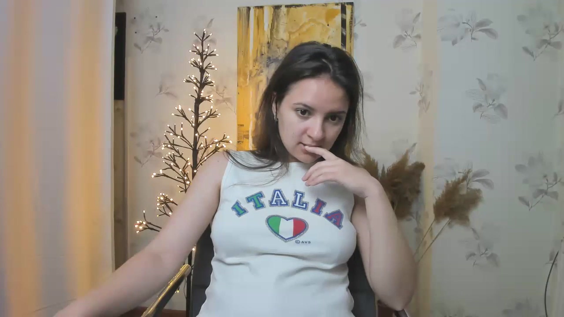 Gallery image thumbnail from DanaLore's myfreecams stream on, 07/18/2023, 16:39 image 18 of 20