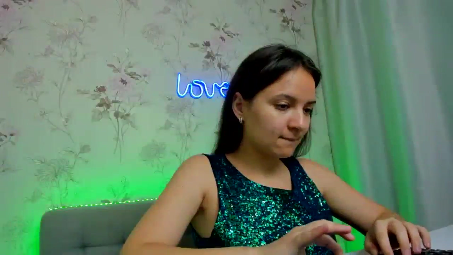 Gallery image thumbnail from DanaLore's myfreecams stream on, 07/23/2023, 08:44 image 19 of 20