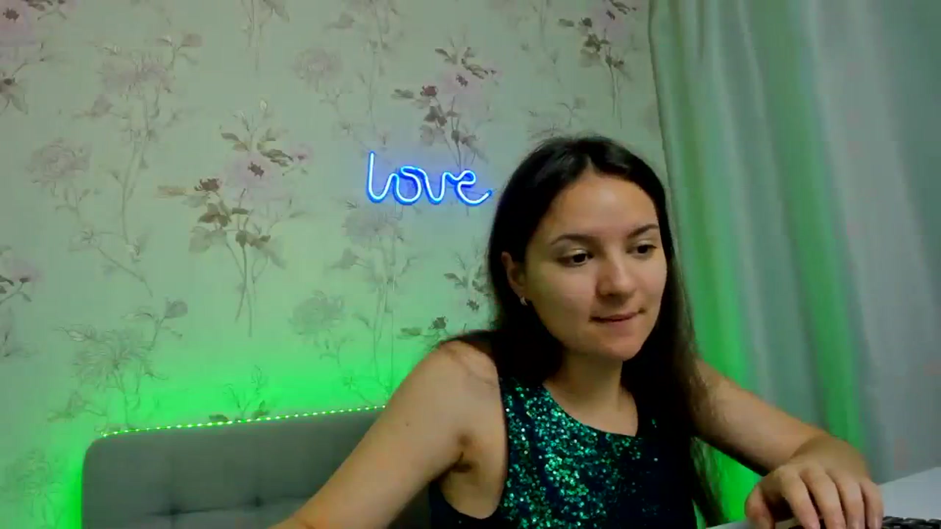 Gallery image thumbnail from DanaLore's myfreecams stream on, 07/23/2023, 08:44 image 17 of 20