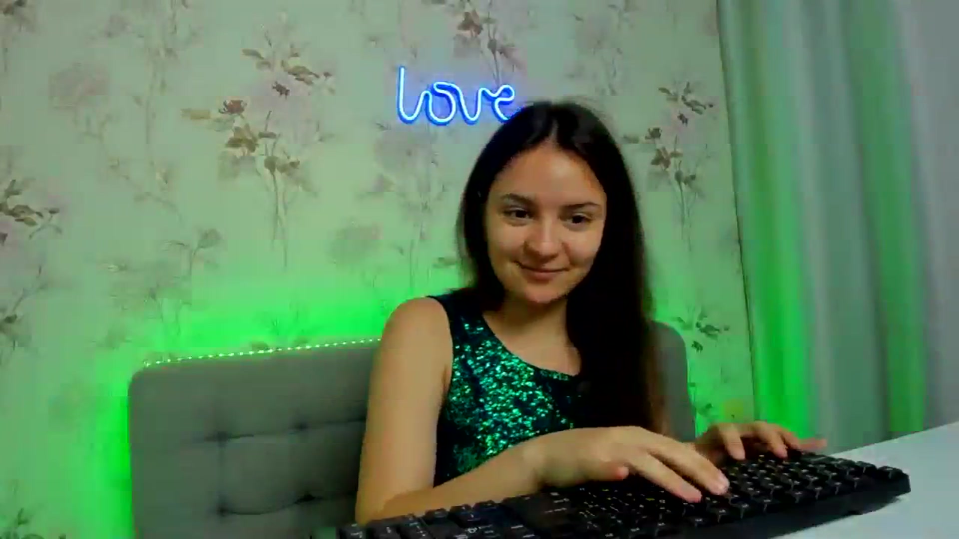 Gallery image thumbnail from DanaLore's myfreecams stream on, 07/23/2023, 09:42 image 17 of 20