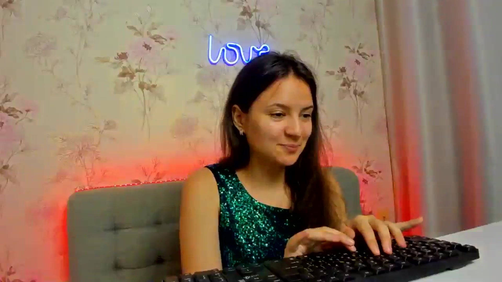 Gallery image thumbnail from DanaLore's myfreecams stream on, 07/23/2023, 09:42 image 15 of 20