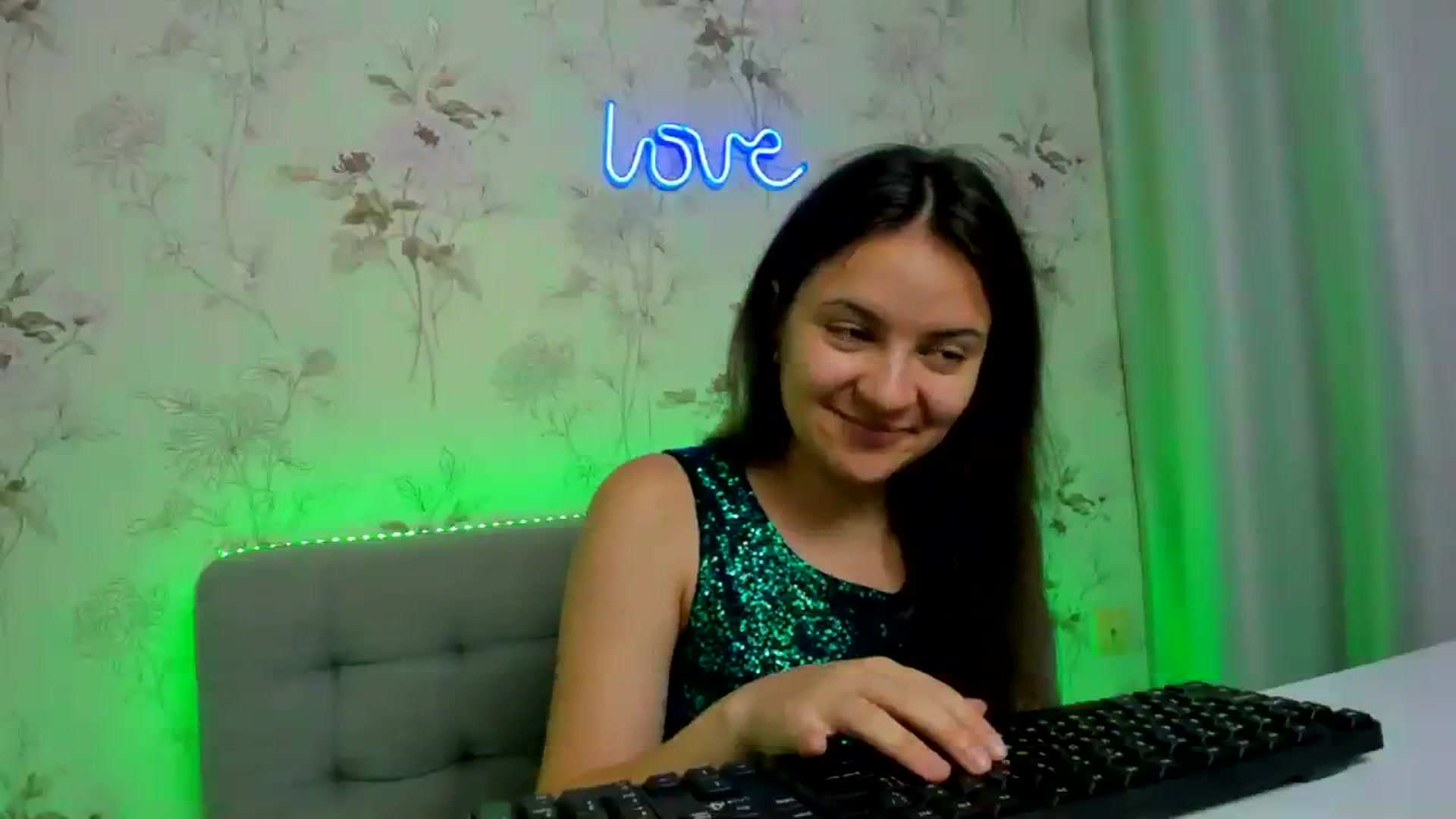 Gallery image thumbnail from DanaLore's myfreecams stream on, 07/23/2023, 09:42 image 14 of 20
