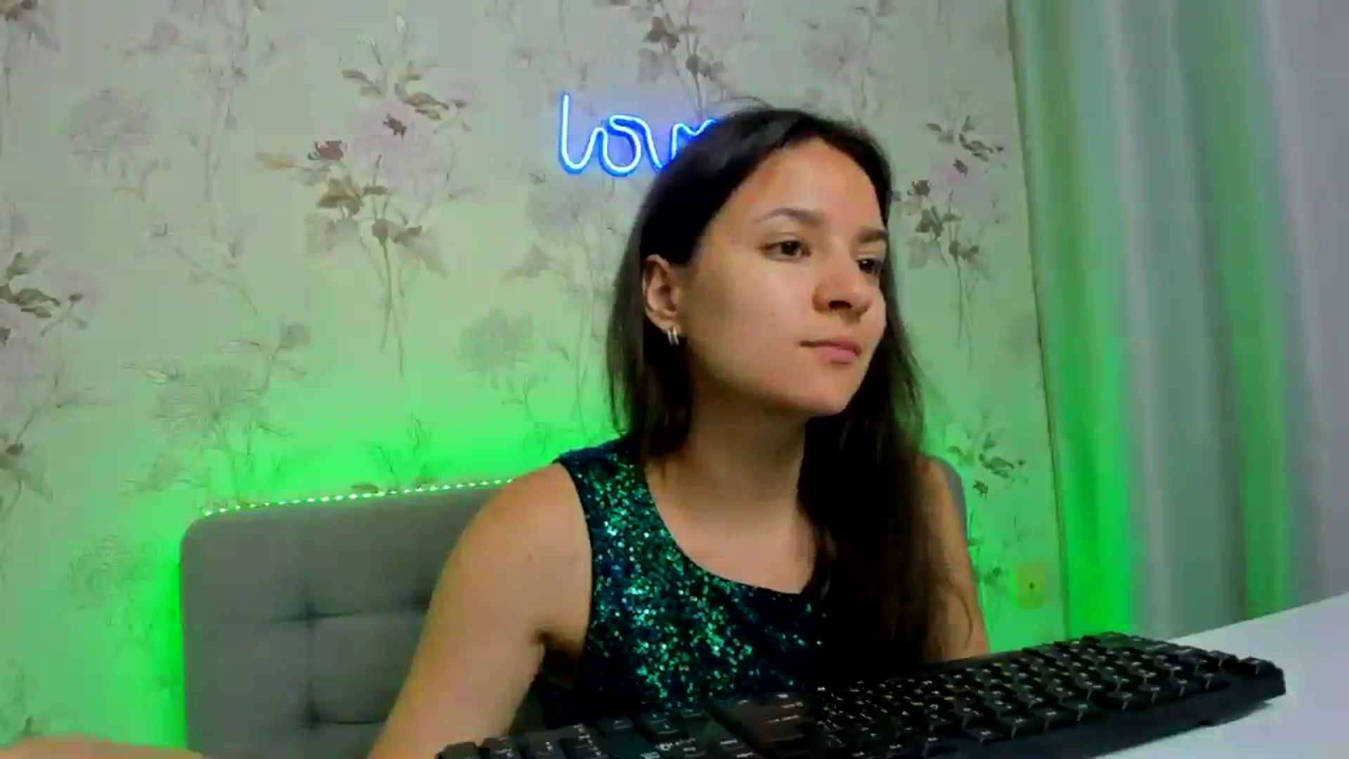 Gallery image thumbnail from DanaLore's myfreecams stream on, 07/23/2023, 09:42 image 9 of 20