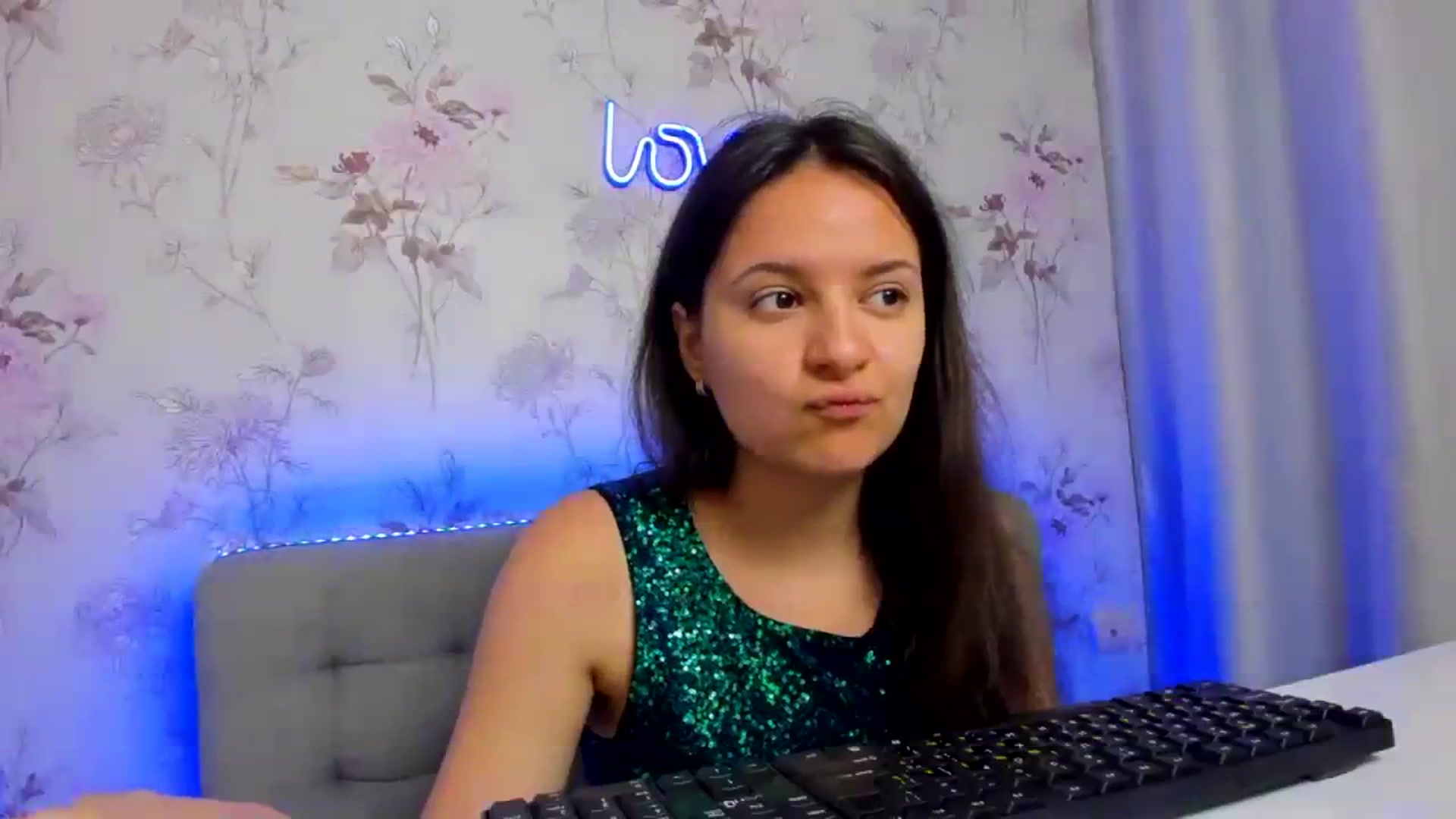 Gallery image thumbnail from DanaLore's myfreecams stream on, 07/23/2023, 09:42 image 8 of 20