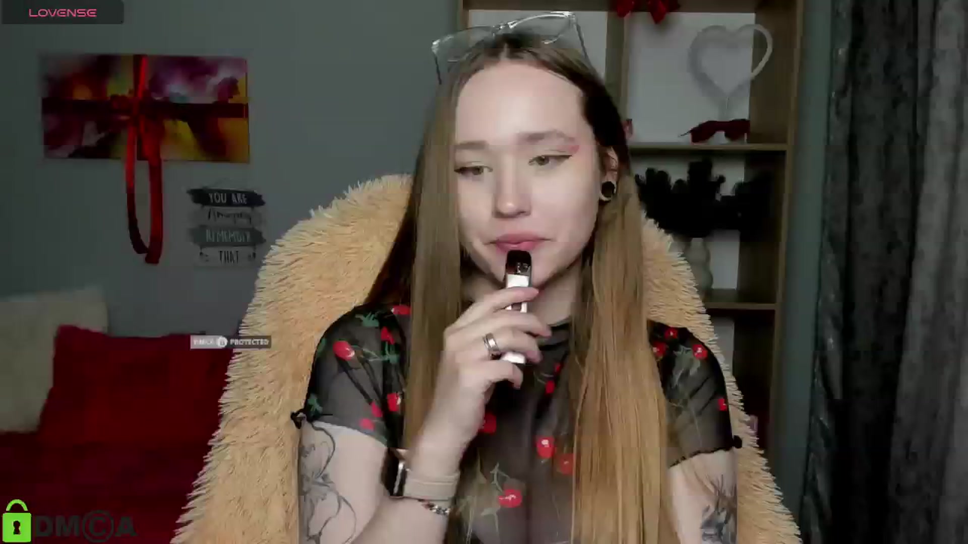 Gallery image thumbnail from DanaShine's myfreecams stream on, 02/06/2026, 13:04 image 16 of 20