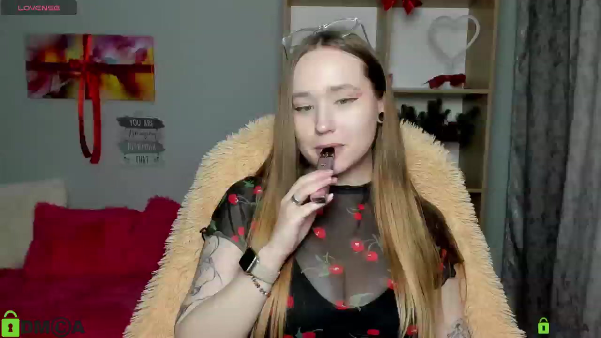 Gallery image thumbnail from DanaShine's myfreecams stream on, 02/06/2026, 13:04 image 17 of 20