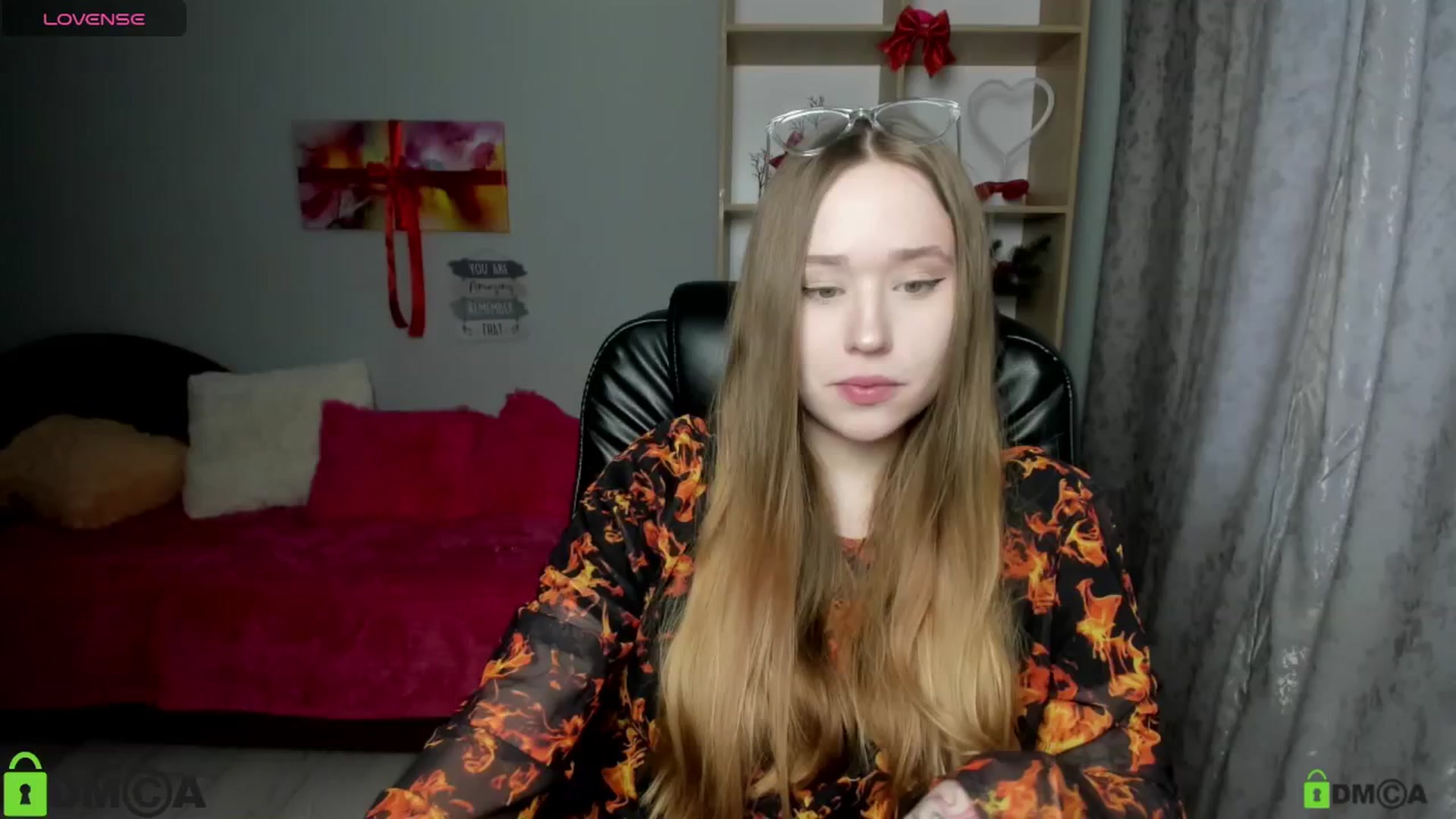 Gallery image thumbnail from DanaShine's myfreecams stream on, 02/09/2026, 09:43 image 6 of 20