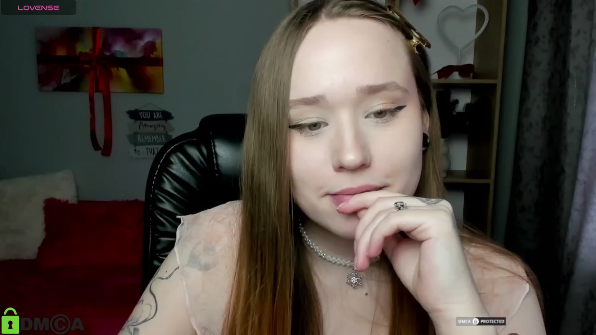 Gallery image thumbnail from DanaShine's myfreecams stream on, 02/10/2026, 10:01 image 17 of 20