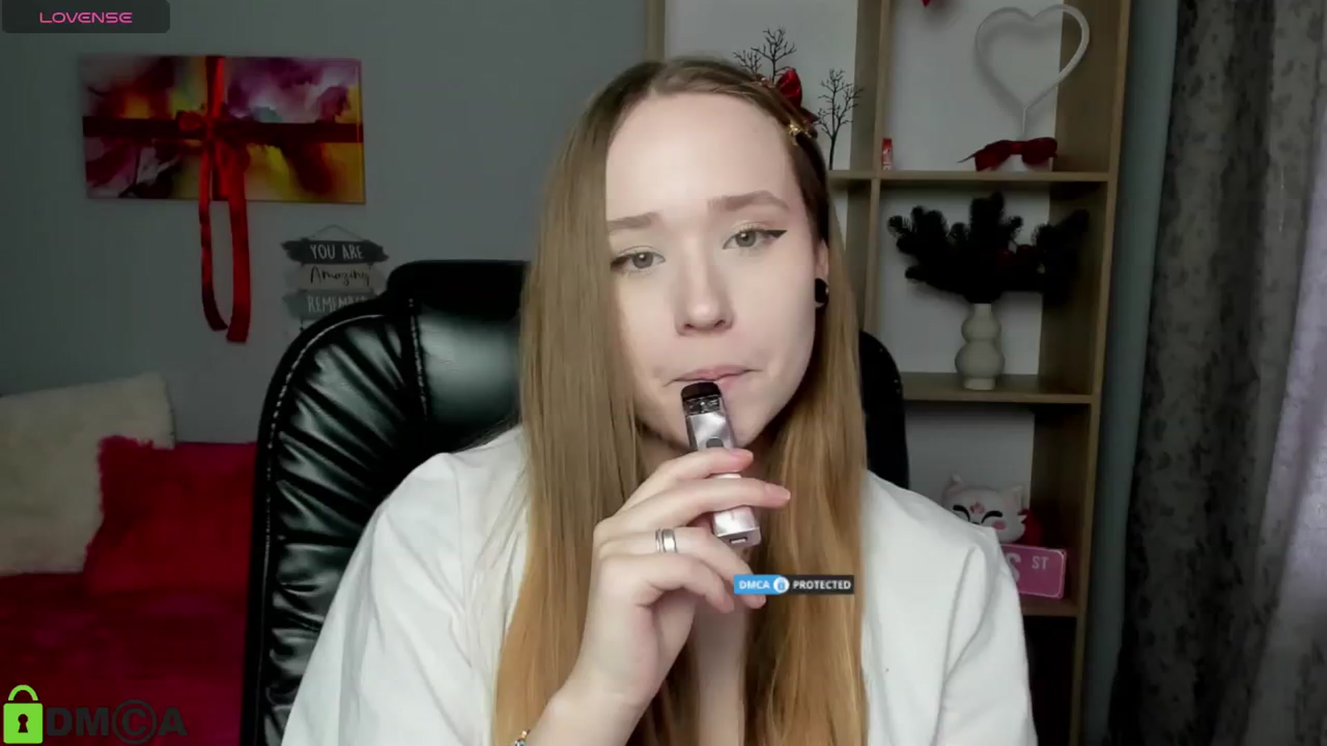 Gallery image thumbnail from DanaShine's myfreecams stream on, 02/10/2026, 10:01 image 1 of 20