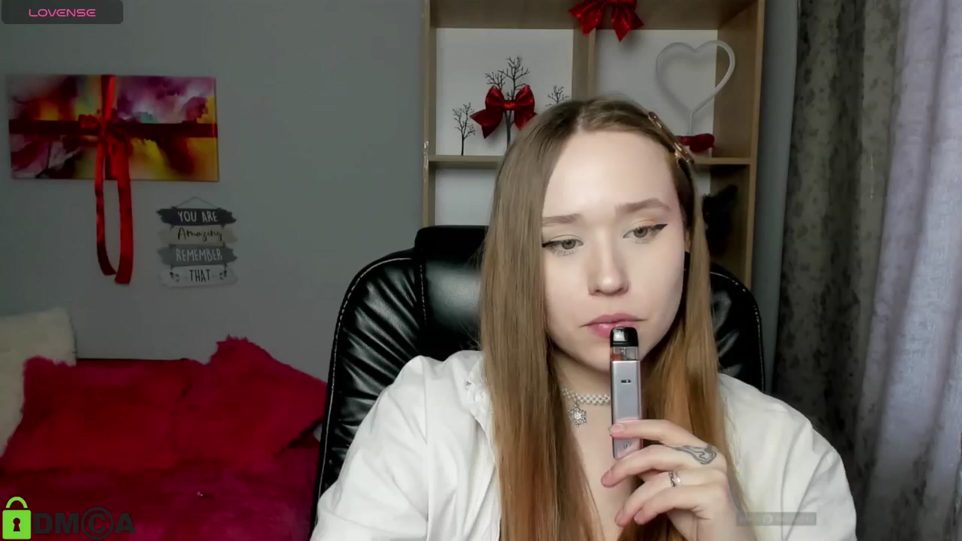Gallery image thumbnail from DanaShine's myfreecams stream on, 02/10/2026, 11:52 image 4 of 20