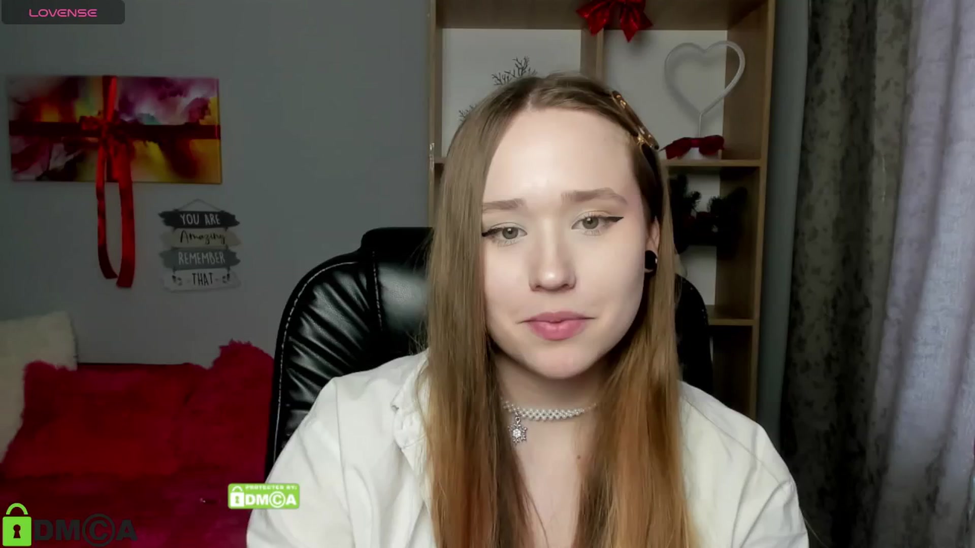 Gallery image thumbnail from DanaShine's myfreecams stream on, 02/10/2026, 11:52 image 3 of 20