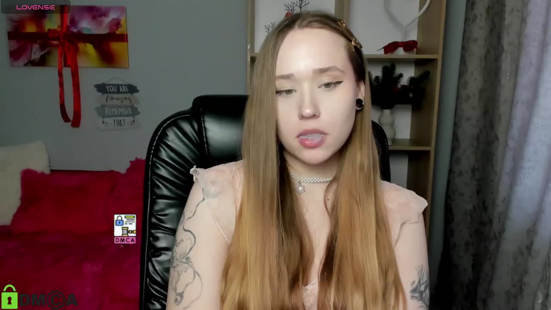 Gallery image thumbnail from DanaShine's myfreecams stream on, 02/10/2026, 11:52 image 17 of 20