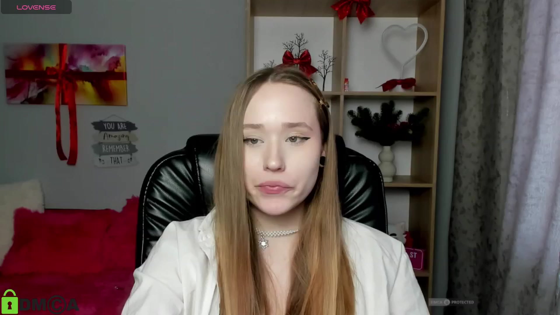 Gallery image thumbnail from DanaShine's myfreecams stream on, 02/10/2026, 11:52 image 8 of 20