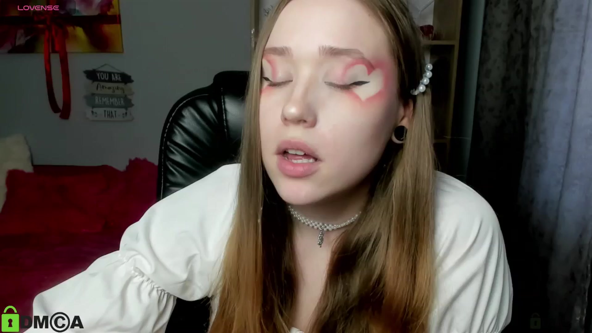 Gallery image thumbnail from DanaShine's myfreecams stream on, 02/14/2026, 12:15 image 7 of 20
