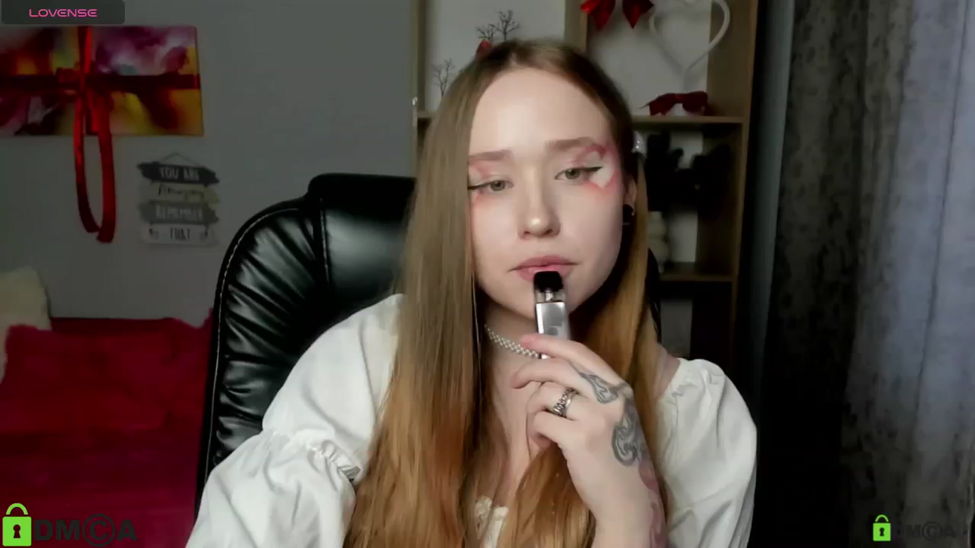 Gallery image thumbnail from DanaShine's myfreecams stream on, 02/14/2026, 12:55 image 3 of 20