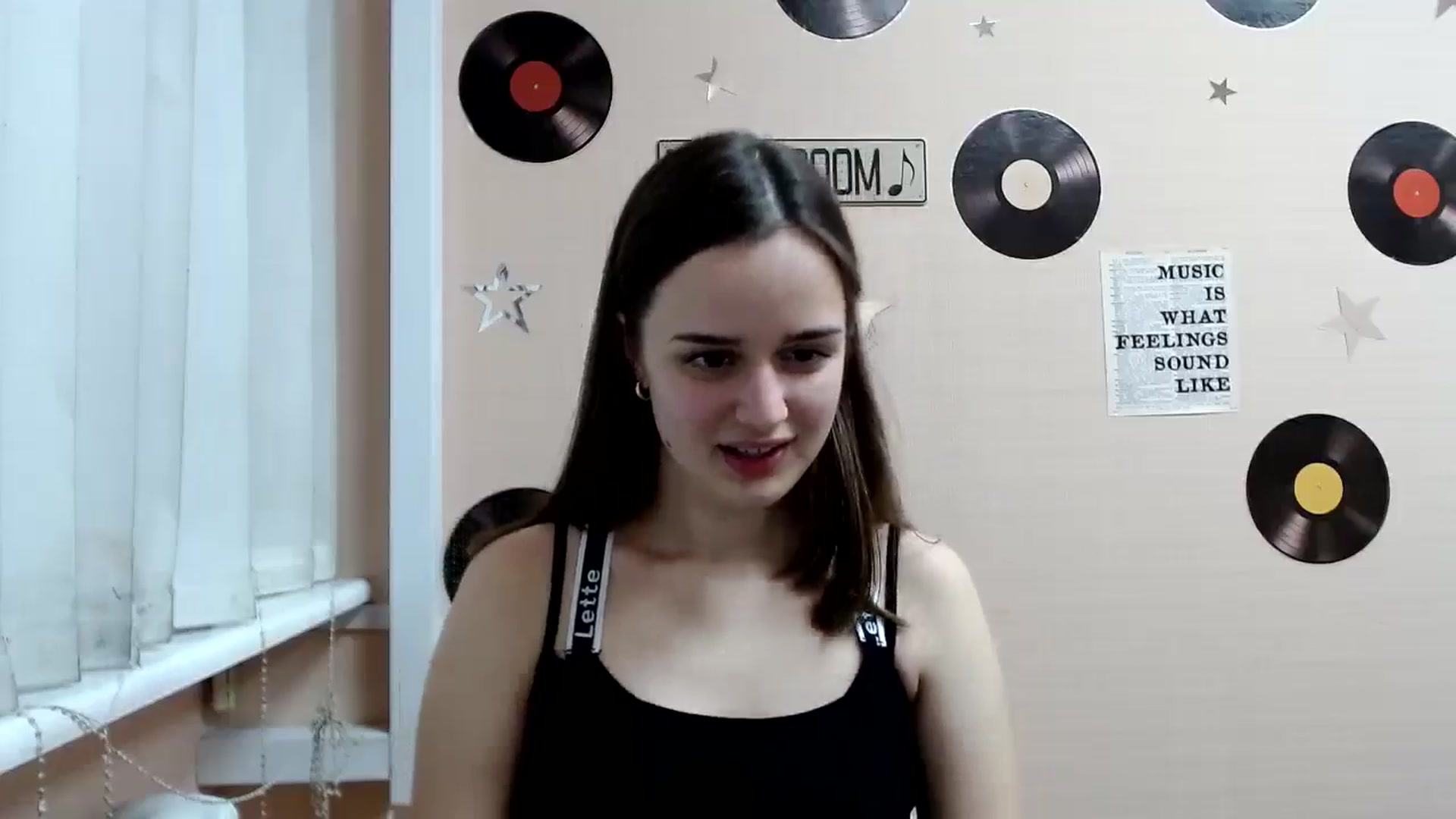 Gallery image thumbnail from Dana_Cute's myfreecams stream on, 10/05/2025, 16:33 image 6 of 20