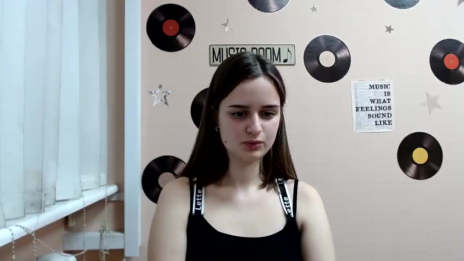 Gallery image thumbnail from Dana_Cute's myfreecams stream on, 10/05/2025, 16:33 image 10 of 20