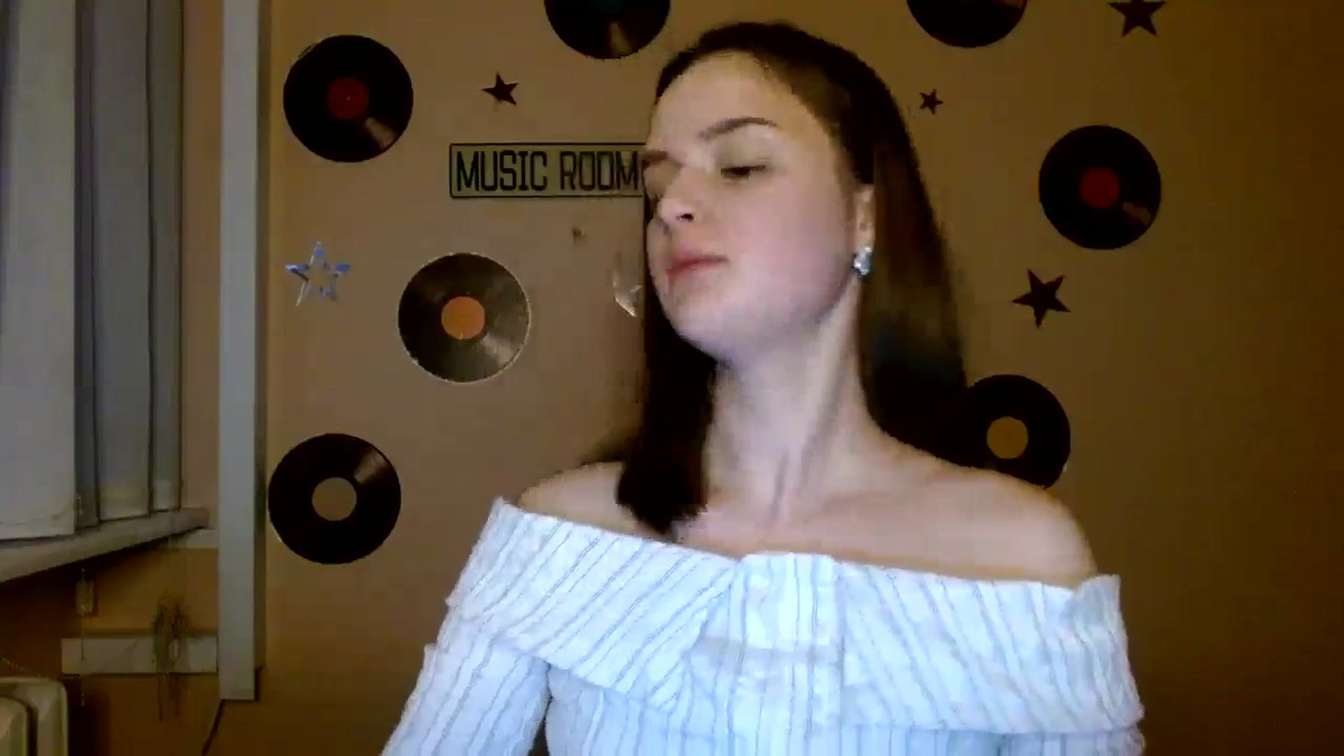 Gallery image thumbnail from Dana_Cute's myfreecams stream on, 10/19/2025, 15:36 image 13 of 20