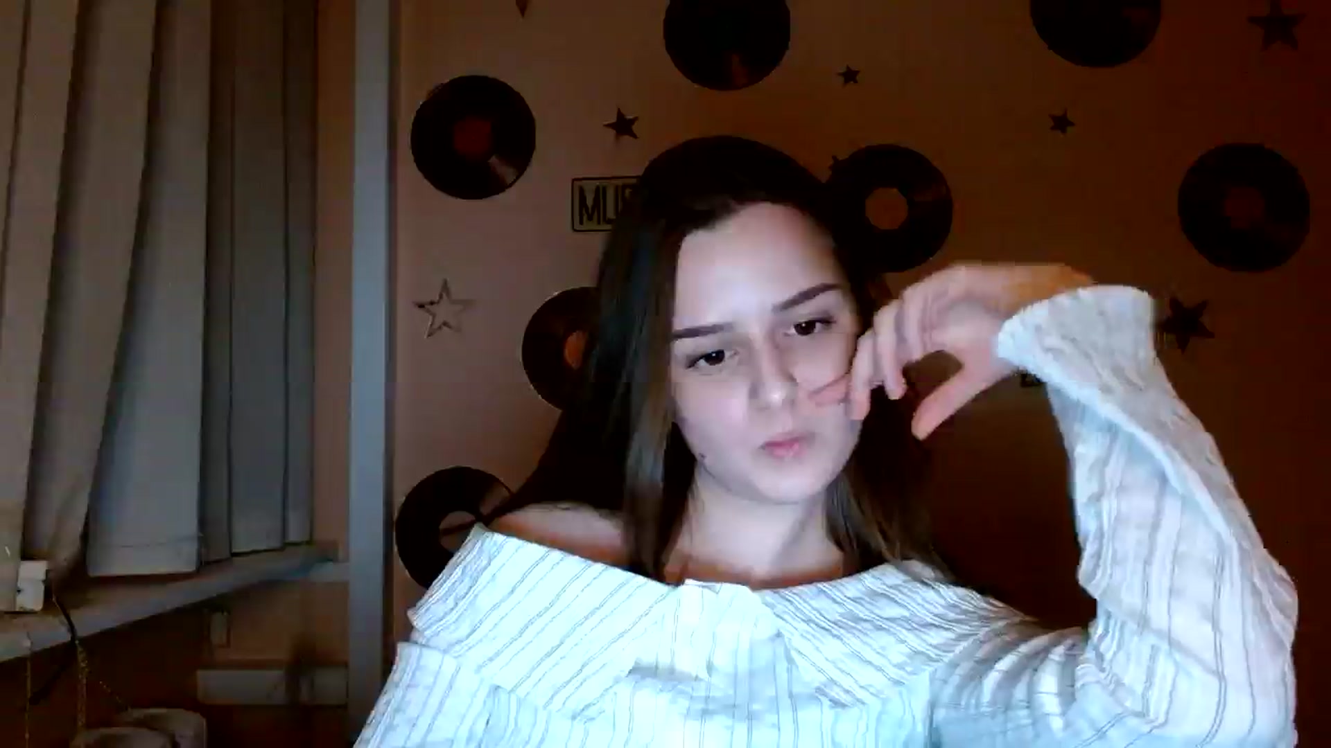 Gallery image thumbnail from Dana_Cute's myfreecams stream on, 11/02/2025, 19:07 image 19 of 20