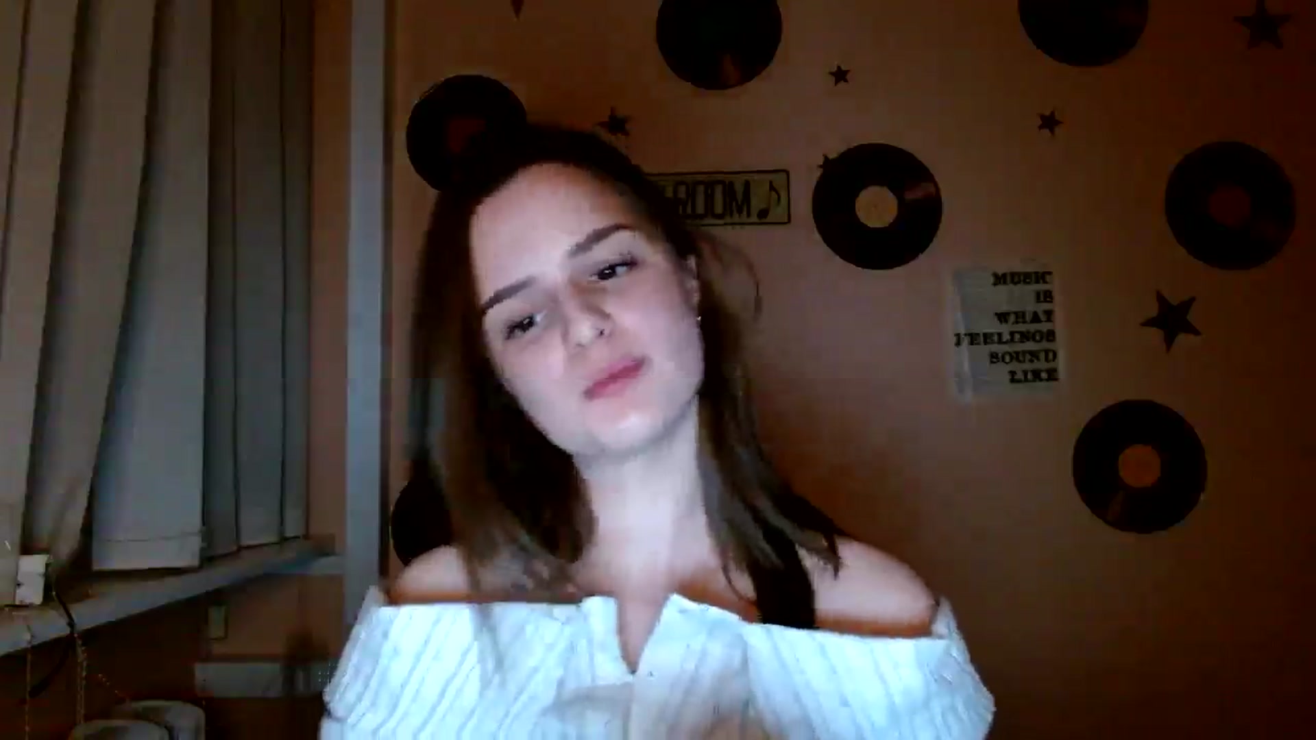 Gallery image thumbnail from Dana_Cute's myfreecams stream on, 11/02/2025, 19:07 image 16 of 20