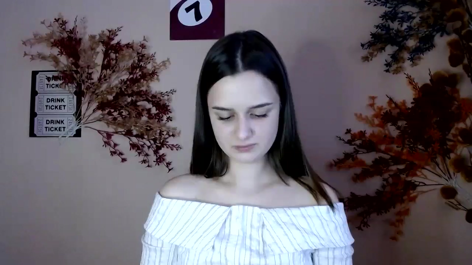 Gallery image thumbnail from Dana_Cute's myfreecams stream on, 11/04/2025, 13:39 image 17 of 20