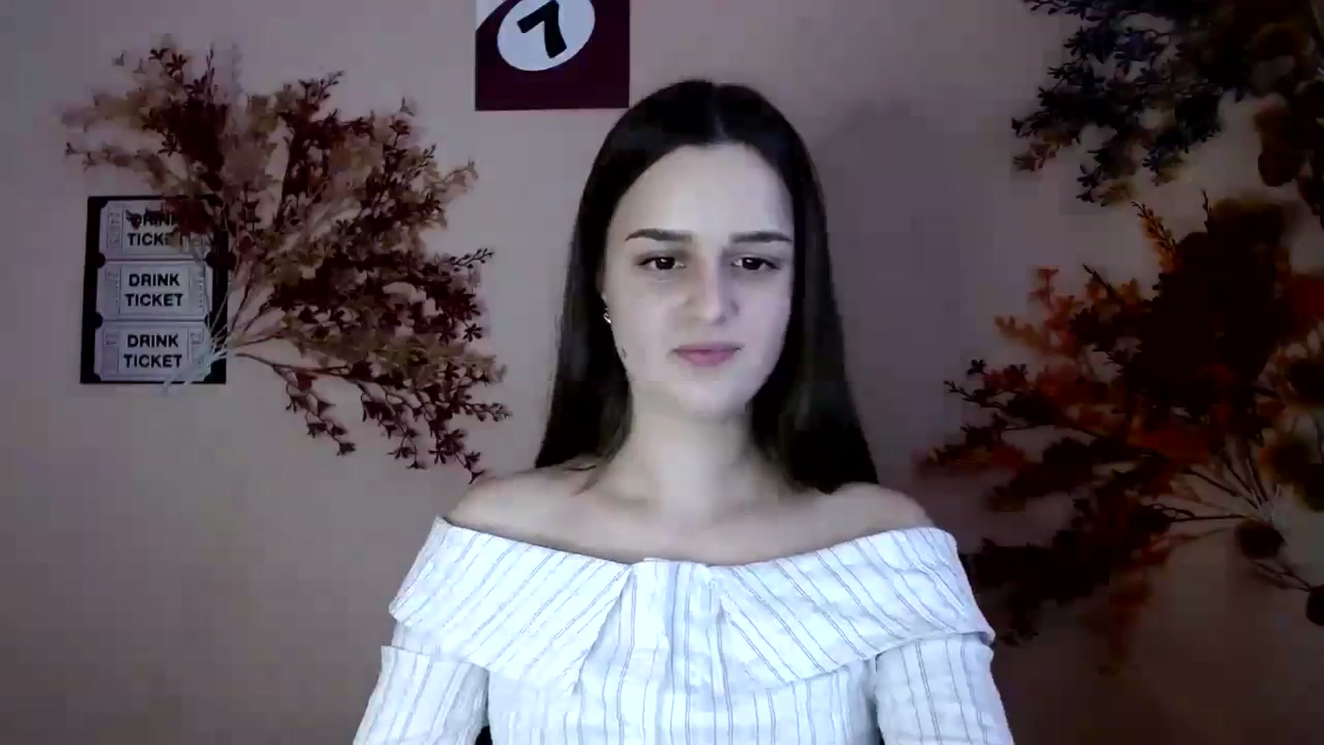 Gallery image thumbnail from Dana_Cute's myfreecams stream on, 11/04/2025, 13:39 image 6 of 20