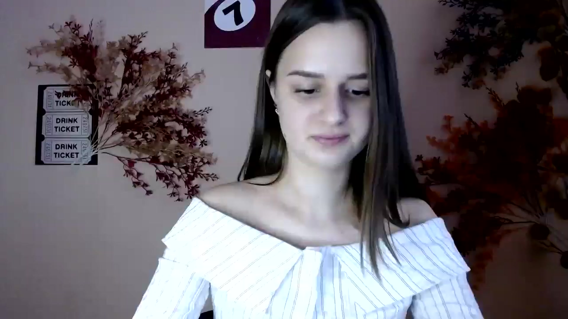 Gallery image thumbnail from Dana_Cute's myfreecams stream on, 11/04/2025, 13:39 image 15 of 20