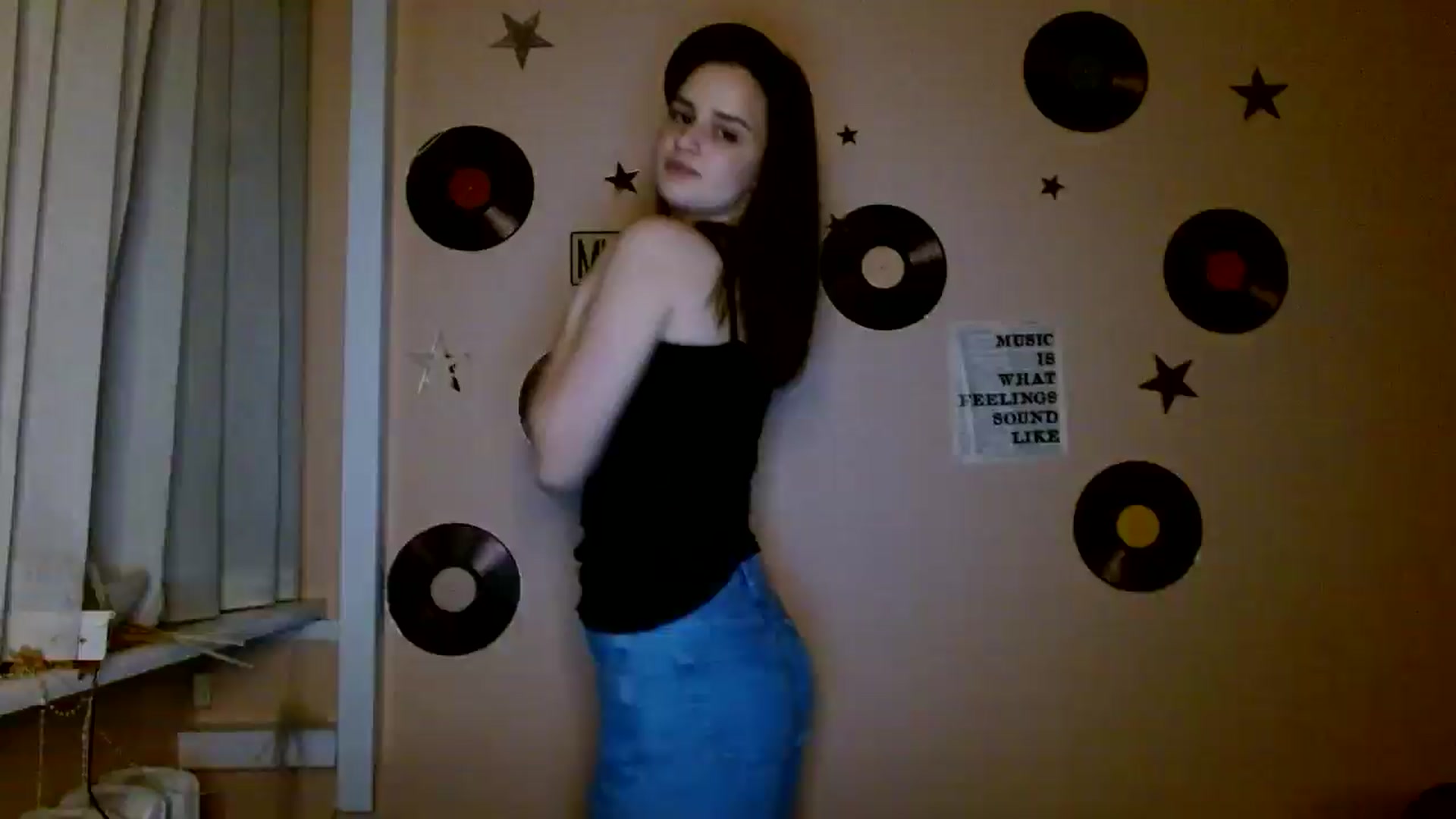 Gallery image thumbnail from Dana_Cute's myfreecams stream on, 11/13/2025, 17:05 image 11 of 20