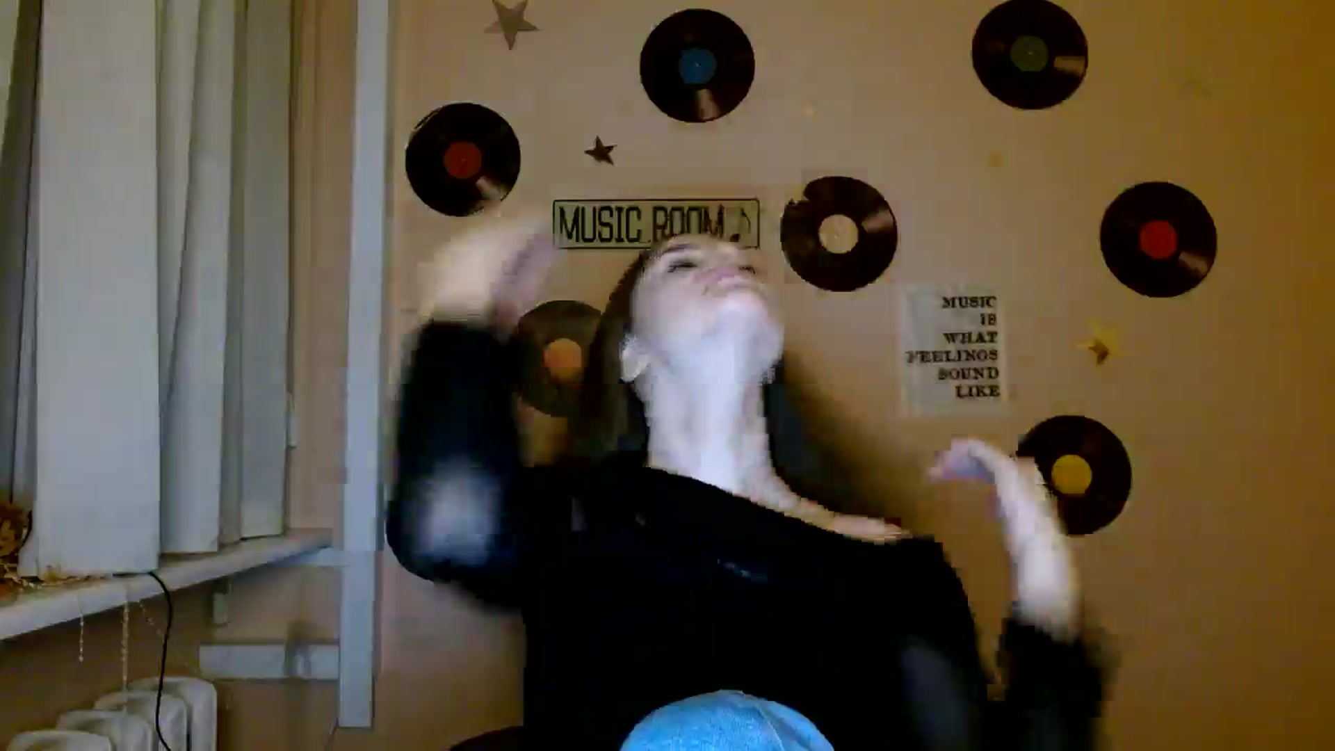 Gallery image thumbnail from Dana_Cute's myfreecams stream on, 11/18/2025, 16:39 image 11 of 20