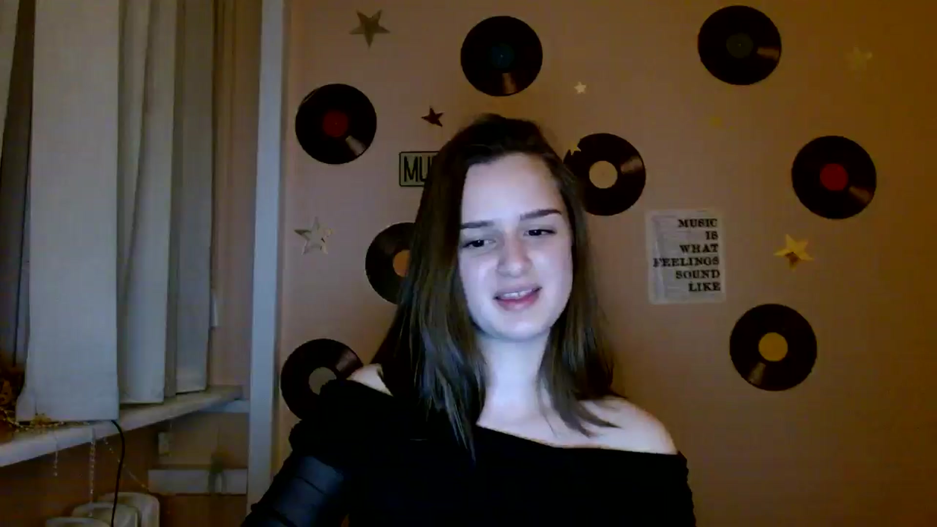 Gallery image thumbnail from Dana_Cute's myfreecams stream on, 11/18/2025, 19:18 image 6 of 20