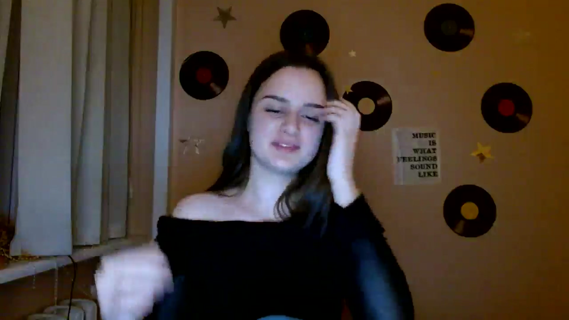 Gallery image thumbnail from Dana_Cute's myfreecams stream on, 11/18/2025, 19:18 image 14 of 20