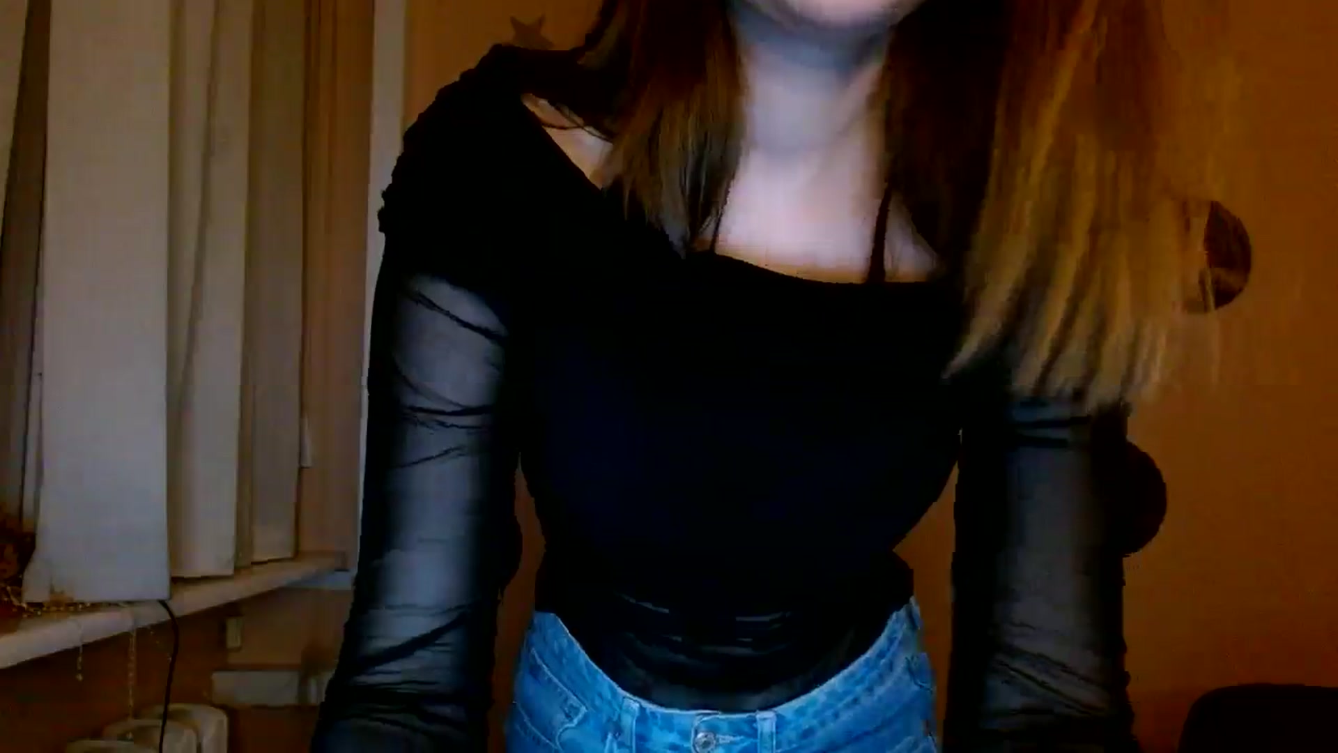Gallery image thumbnail from Dana_Cute's myfreecams stream on, 11/18/2025, 20:00 image 10 of 20