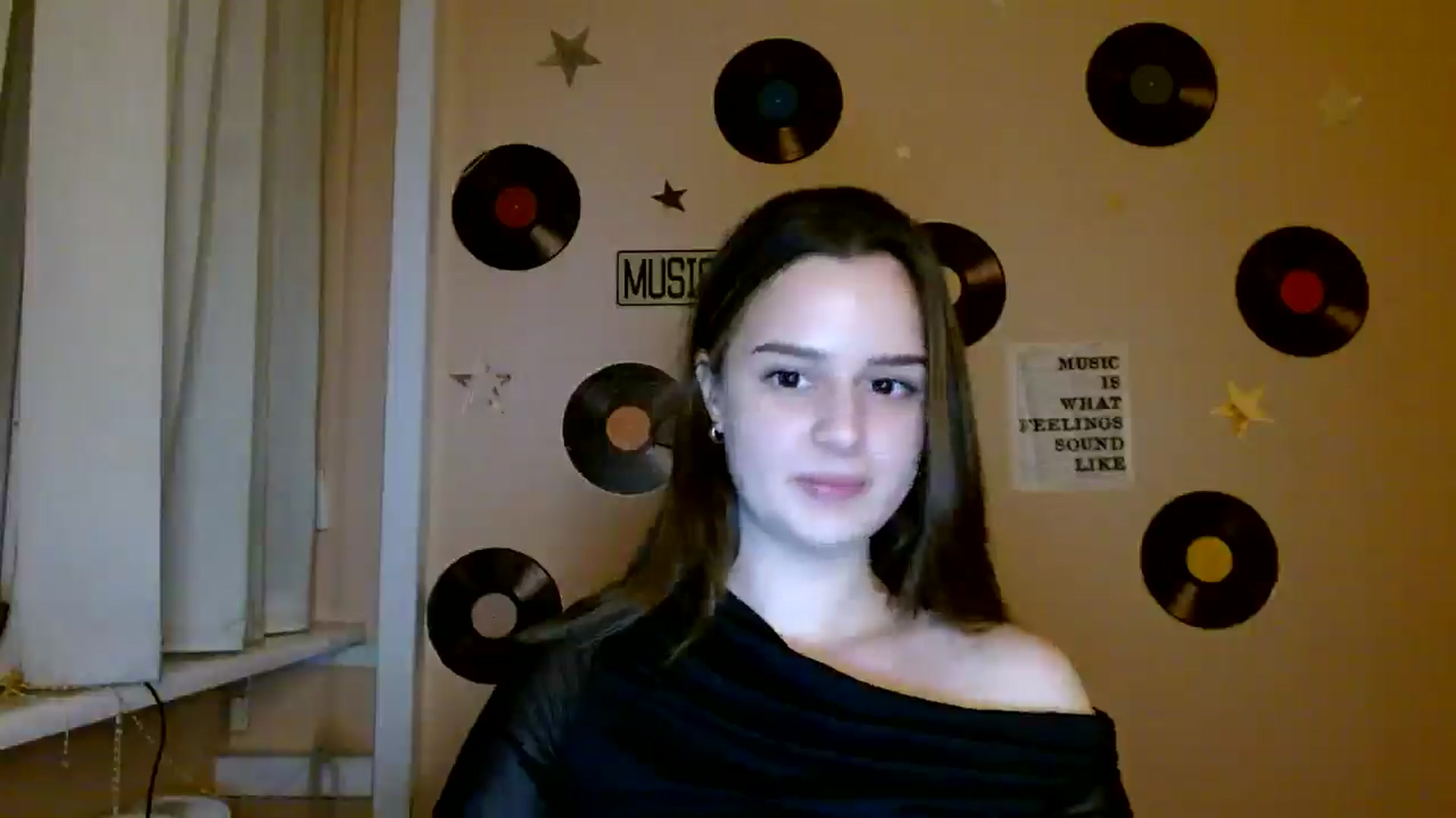 Gallery image thumbnail from Dana_Cute's myfreecams stream on, 11/19/2025, 16:49 image 20 of 20