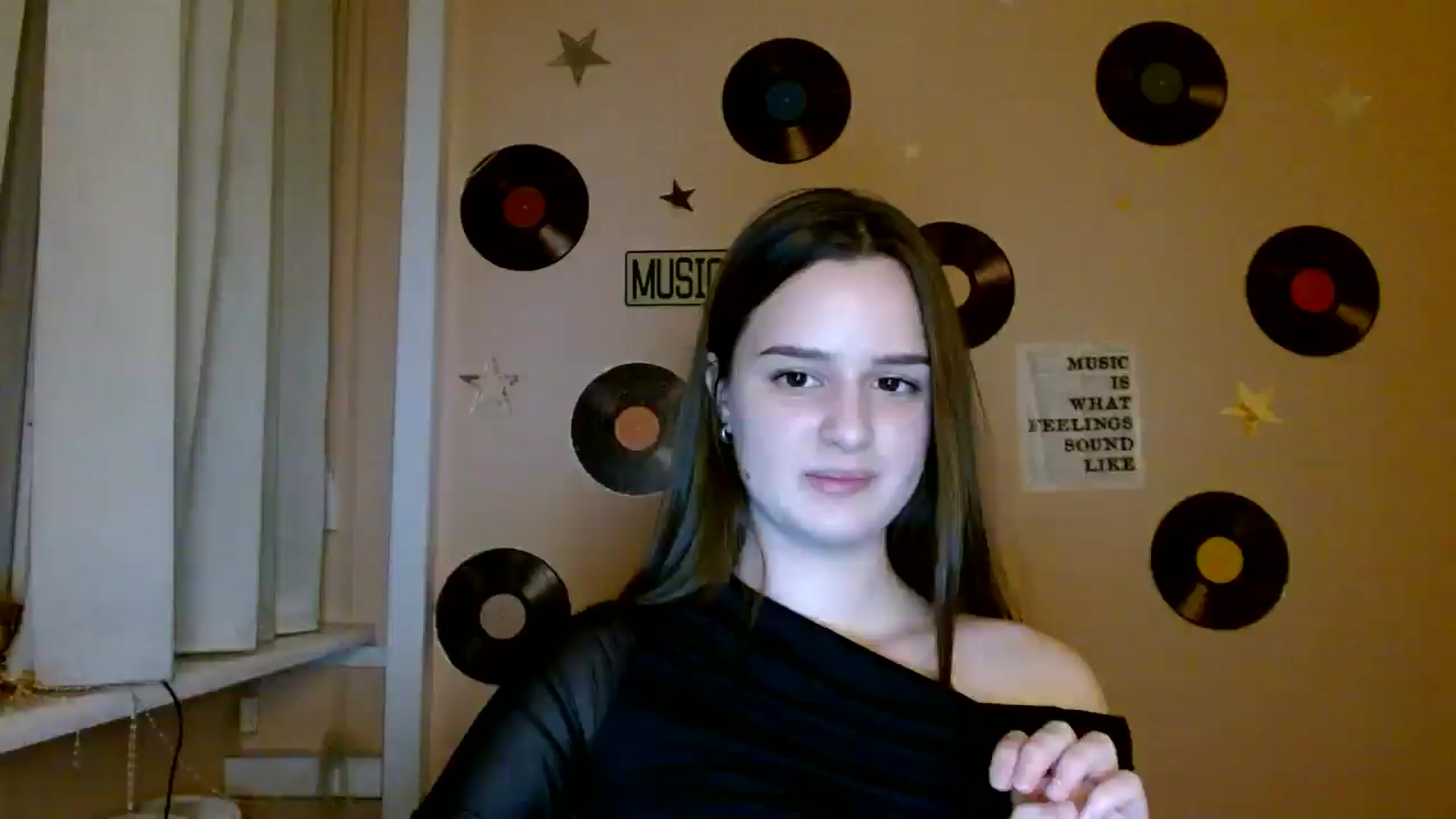 Gallery image thumbnail from Dana_Cute's myfreecams stream on, 11/19/2025, 18:19 image 1 of 20