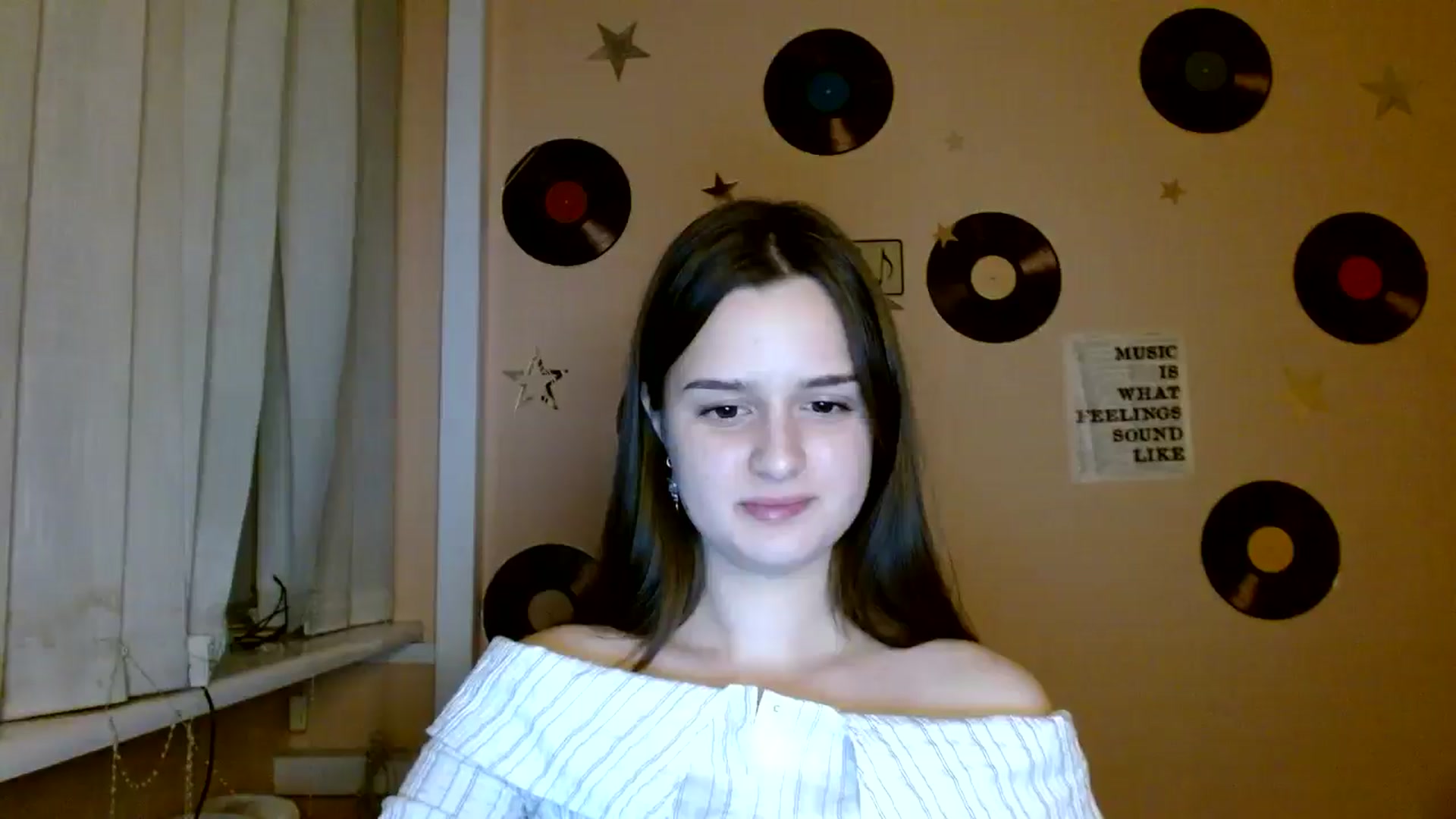 Gallery image thumbnail from Dana_Cute's myfreecams stream on, 11/26/2025, 19:03 image 15 of 20