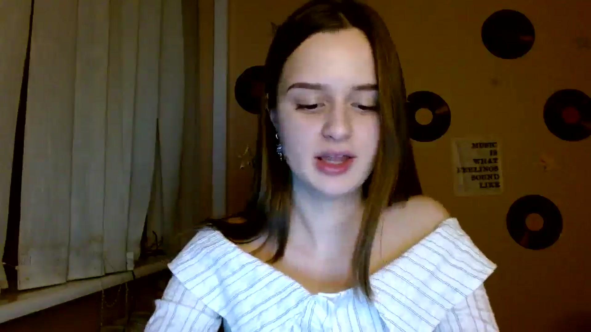 Gallery image thumbnail from Dana_Cute's myfreecams stream on, 11/26/2025, 19:03 image 4 of 20
