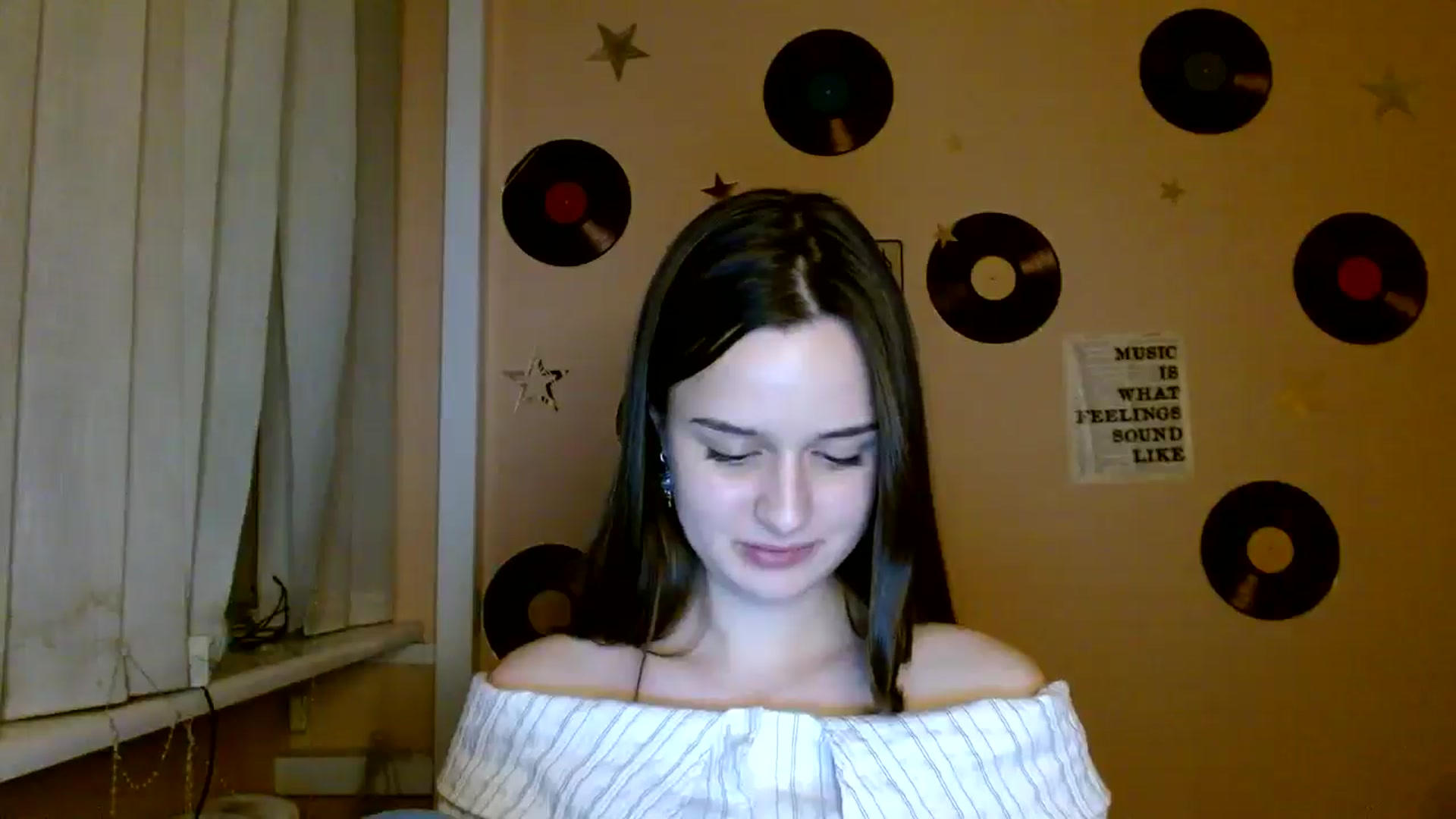 Gallery image thumbnail from Dana_Cute's myfreecams stream on, 11/26/2025, 19:03 image 19 of 20
