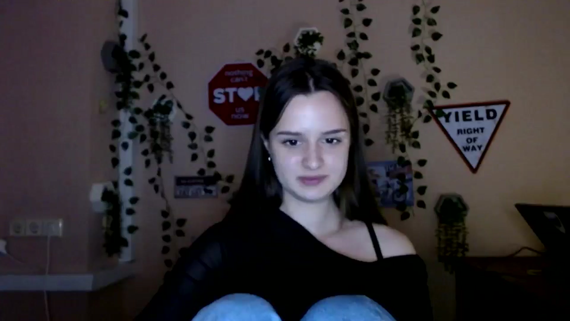 Gallery image thumbnail from Dana_Cute's myfreecams stream on, 11/27/2025, 17:56 image 18 of 20